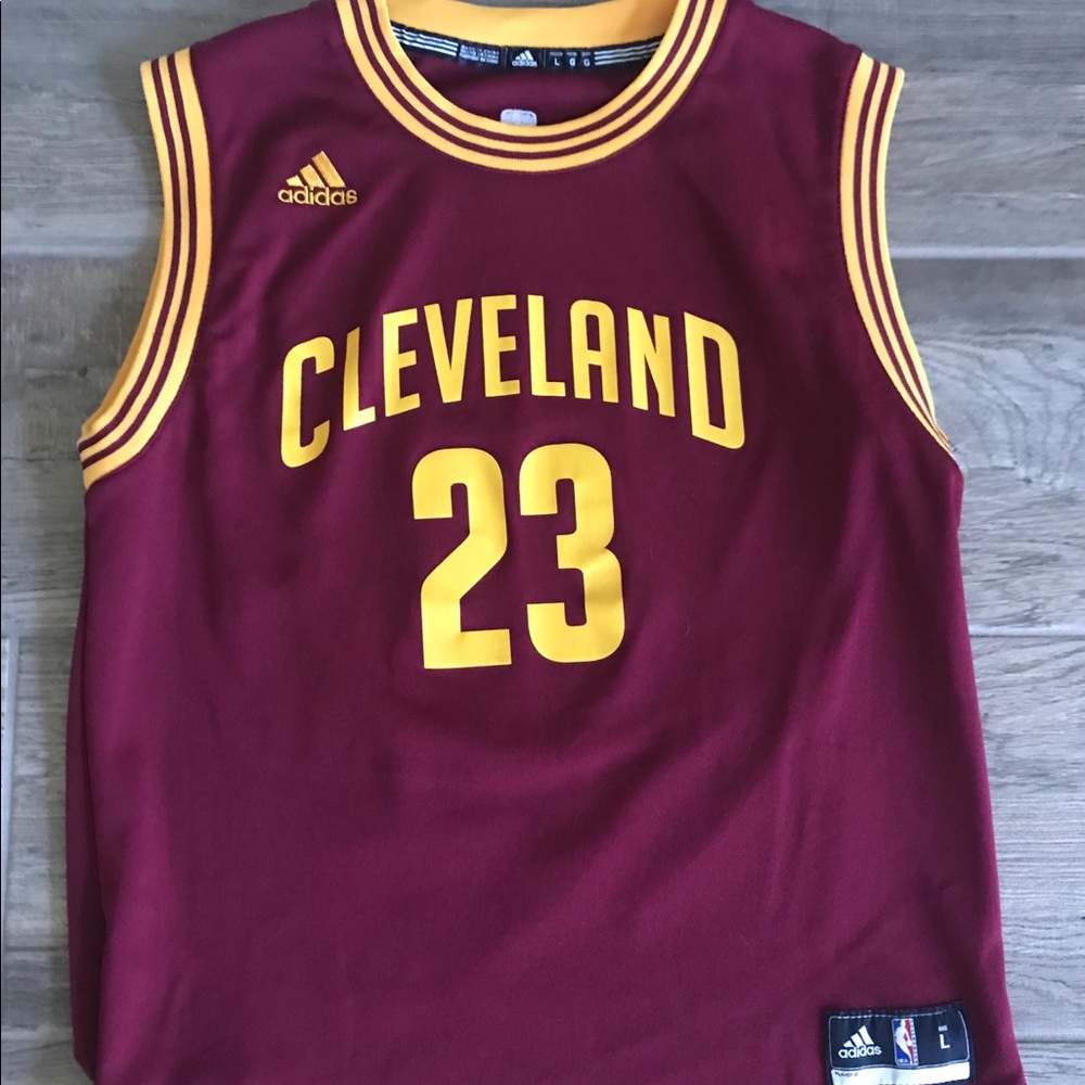 Lebron James Jersey youth large